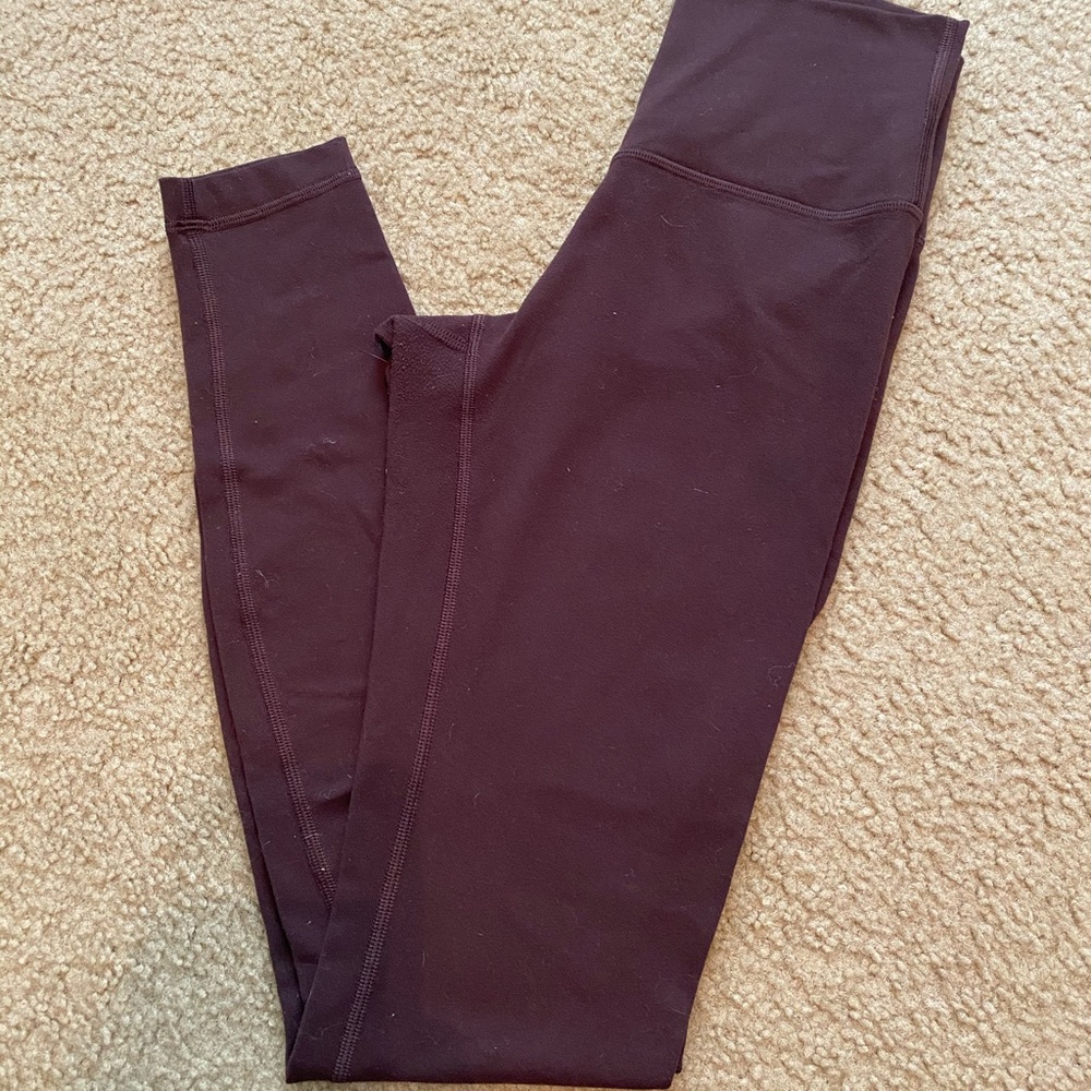 Lululemon WunderUnder //Size 4// 28”//MAROON